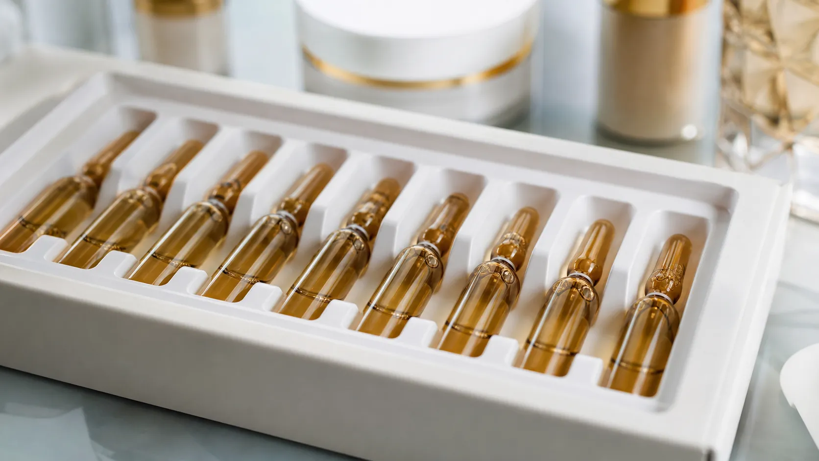 Pharma and skincare ampoule packaging tray